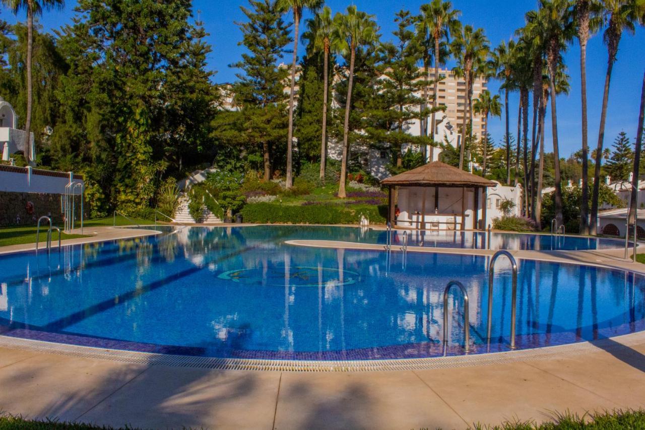 Benalgolf Lovely Apartment In Benalmadena With Sea Views, Excellent Wifi Connection, Private Backyard With Bbq エクステリア 写真